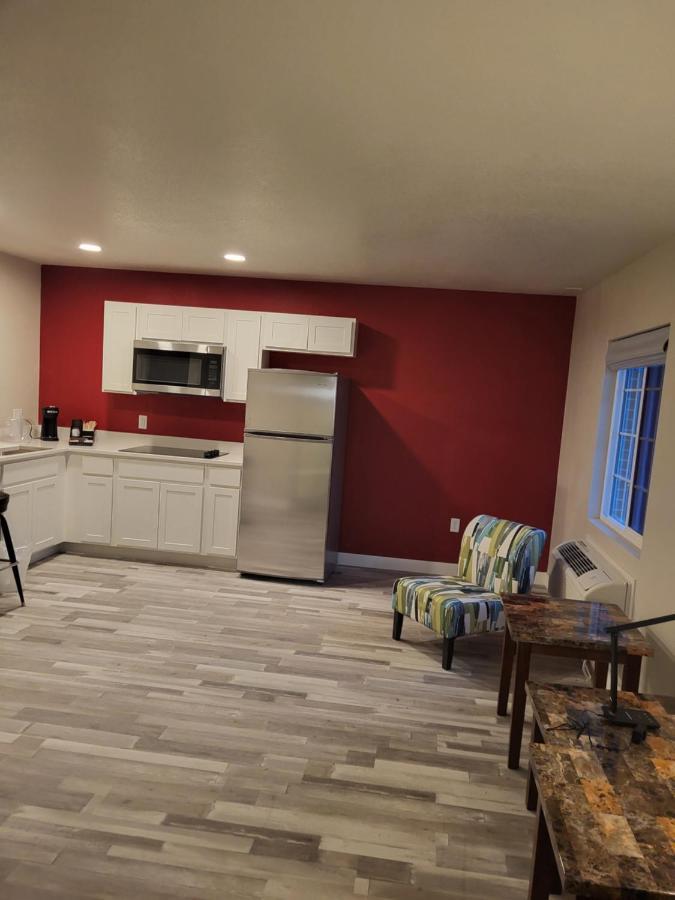 Red Fox Inn And Suites Waverly Exteriér fotografie
